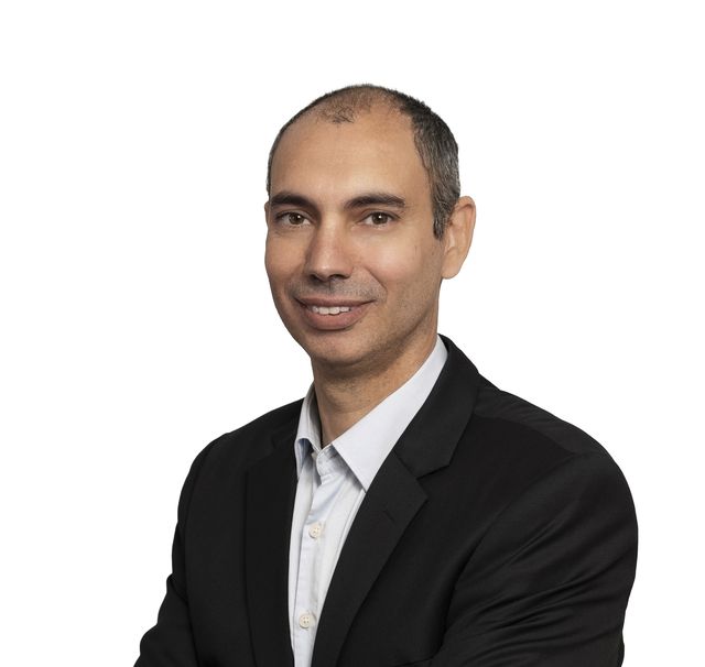 נדב טסלר